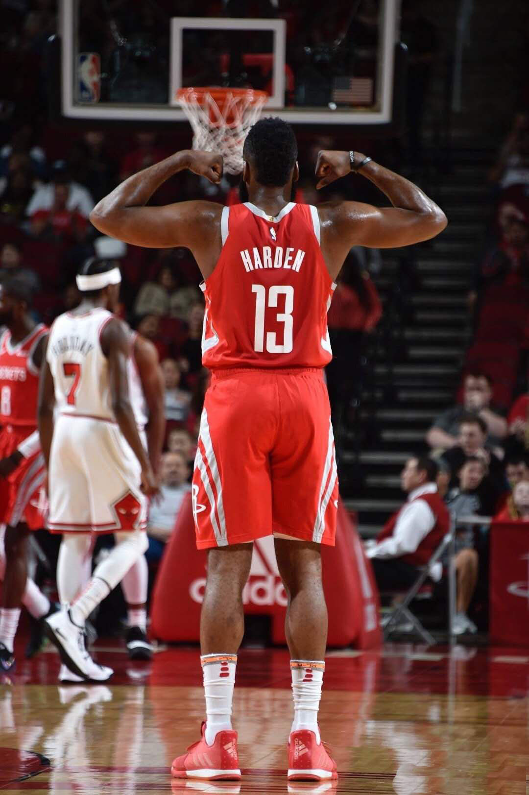 对同类型内 对同类型内