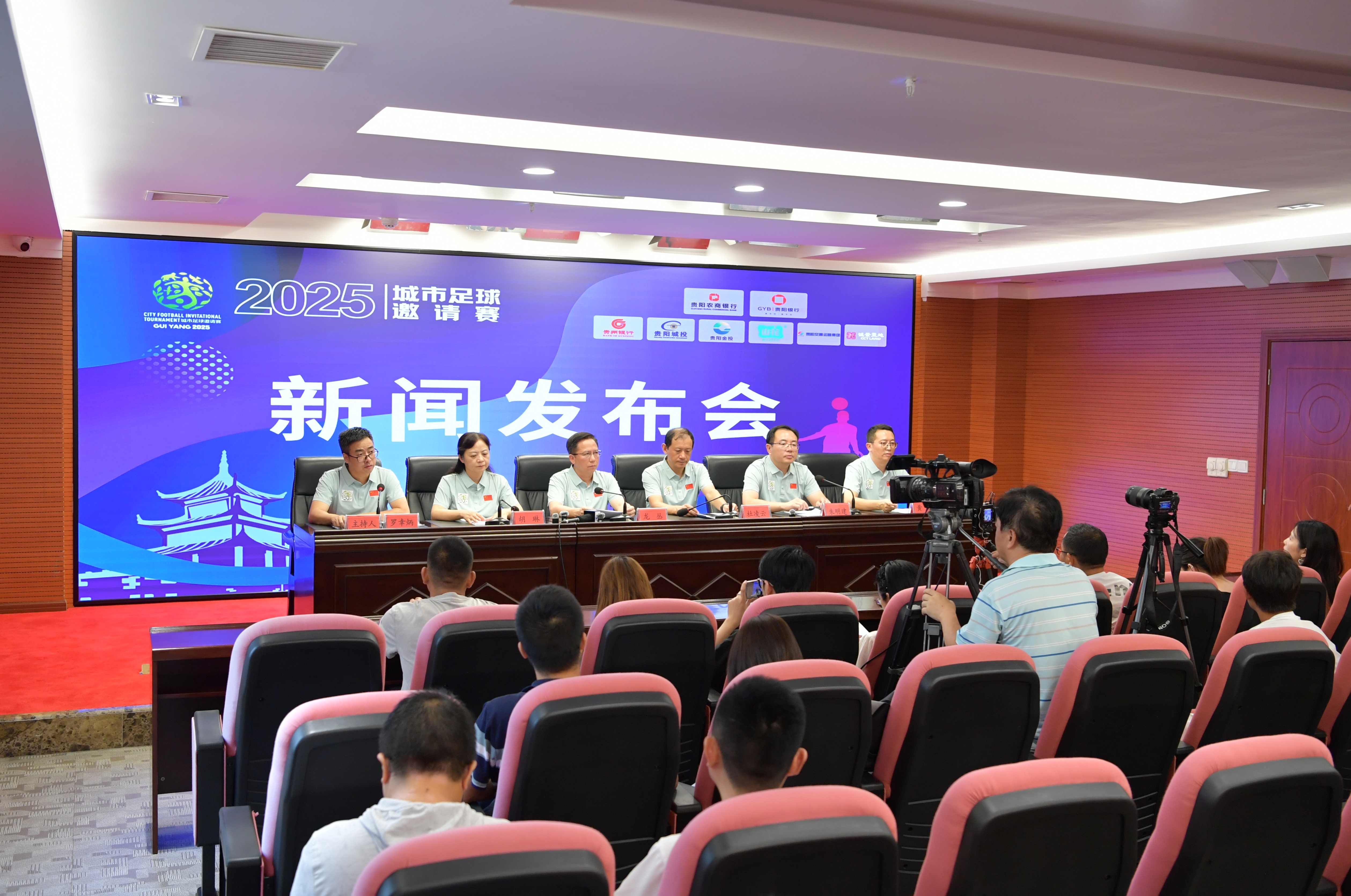 兼顾体验与 兼顾体验与